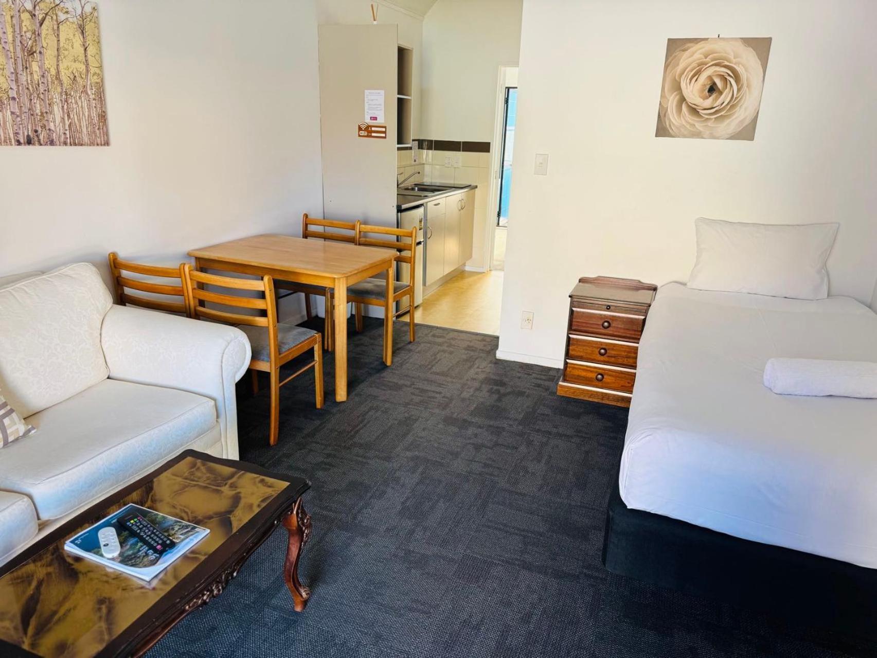 Apex On Fenton Motel Rotorua Ngoại thất bức ảnh