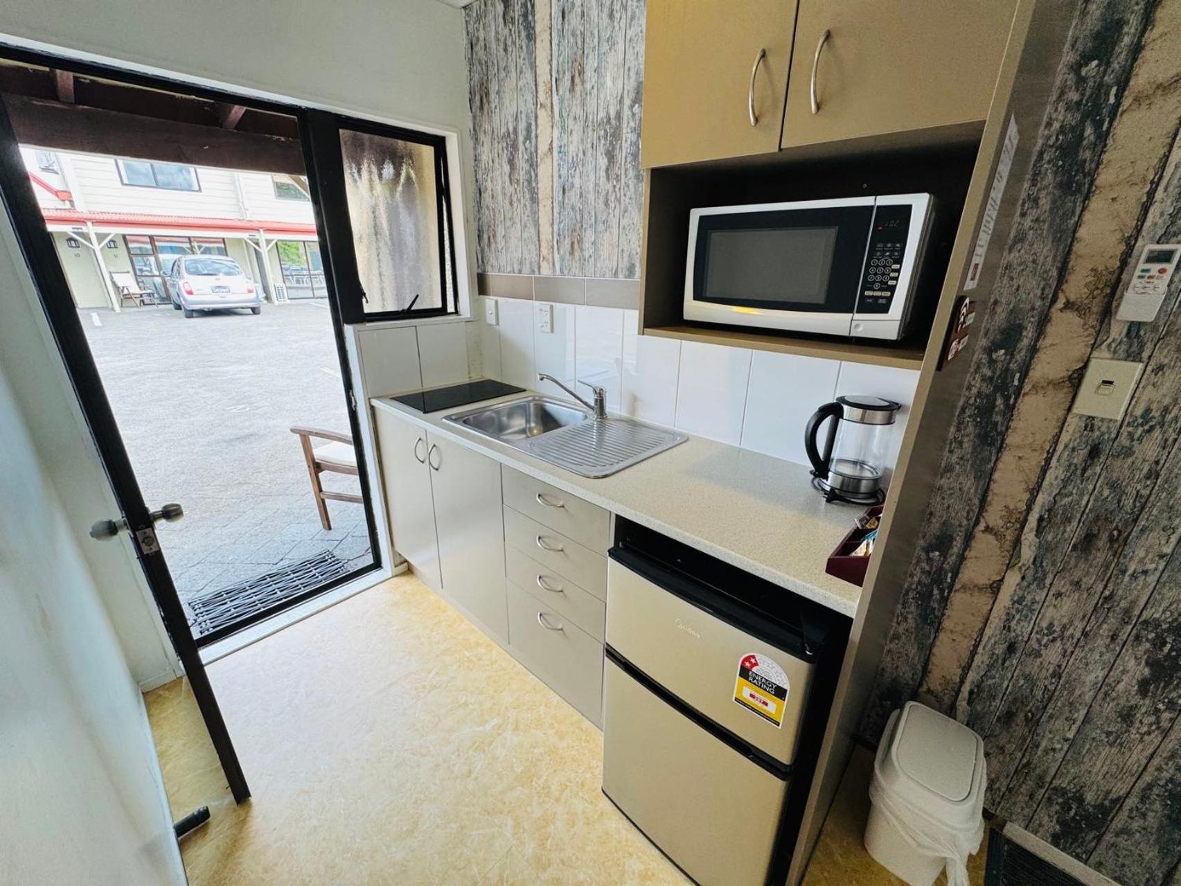 Apex On Fenton Motel Rotorua Ngoại thất bức ảnh